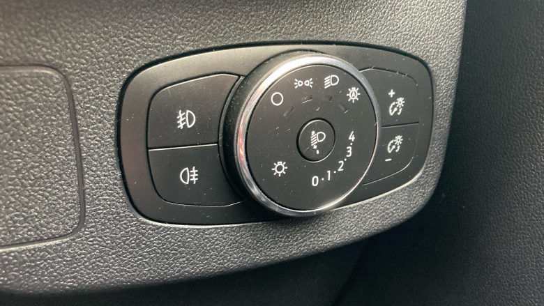 Ford Puma 1.0 EcoBoost Hybrid mHEV ST-Line X 5dr Petrol Hatchback